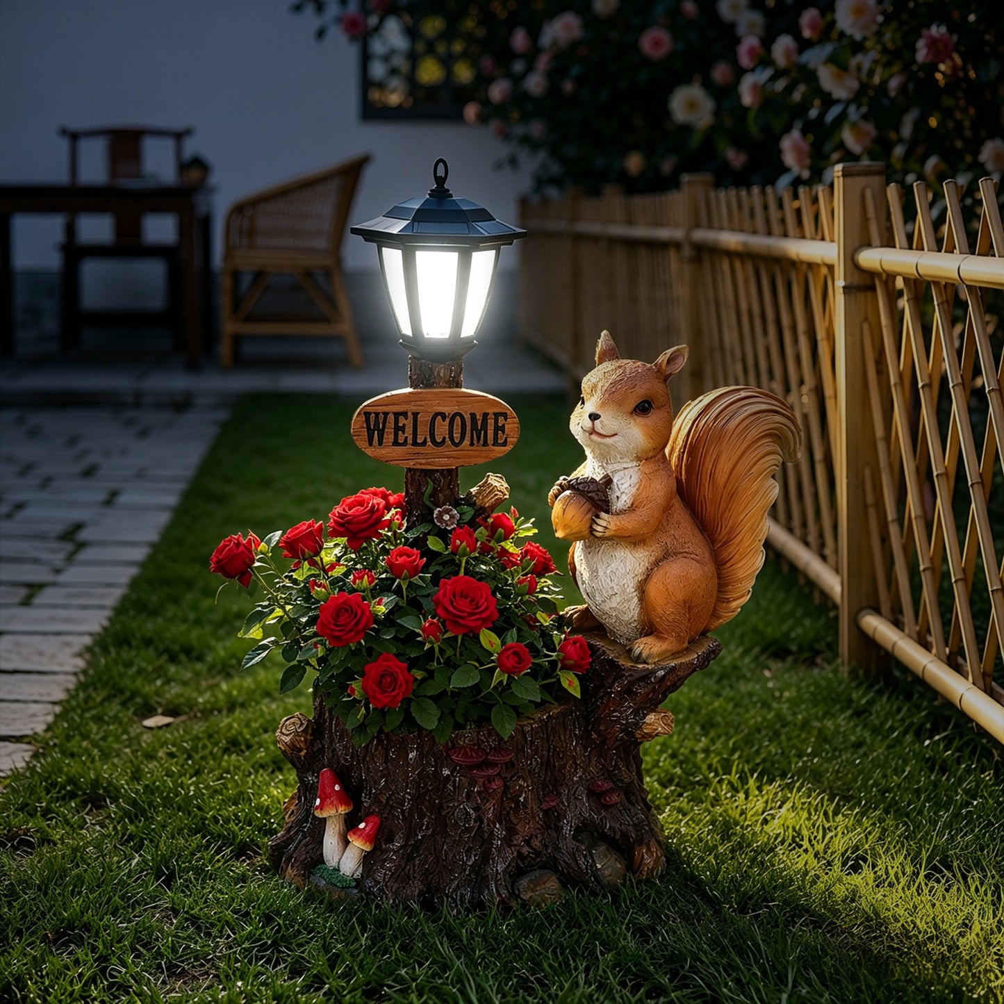 Cute Squirrel Garden Planter with Decorative Lantern - Polyresin Animal Figurine with Faux Oil Lamp for Outdoor Patio & Yard Decor