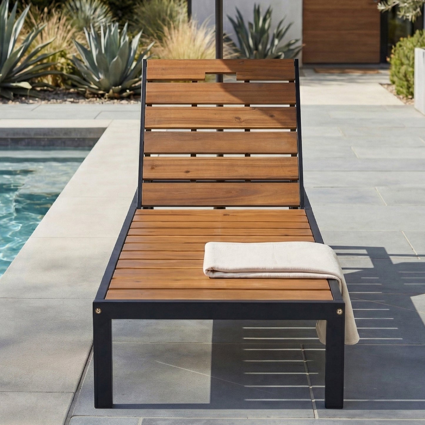Outdoor Chaise Lounges Pool Lounge Chairs Outdoor Daybed Recliner with Adjustable Backrest for Patio, Poolside or Beach, Black+Natural