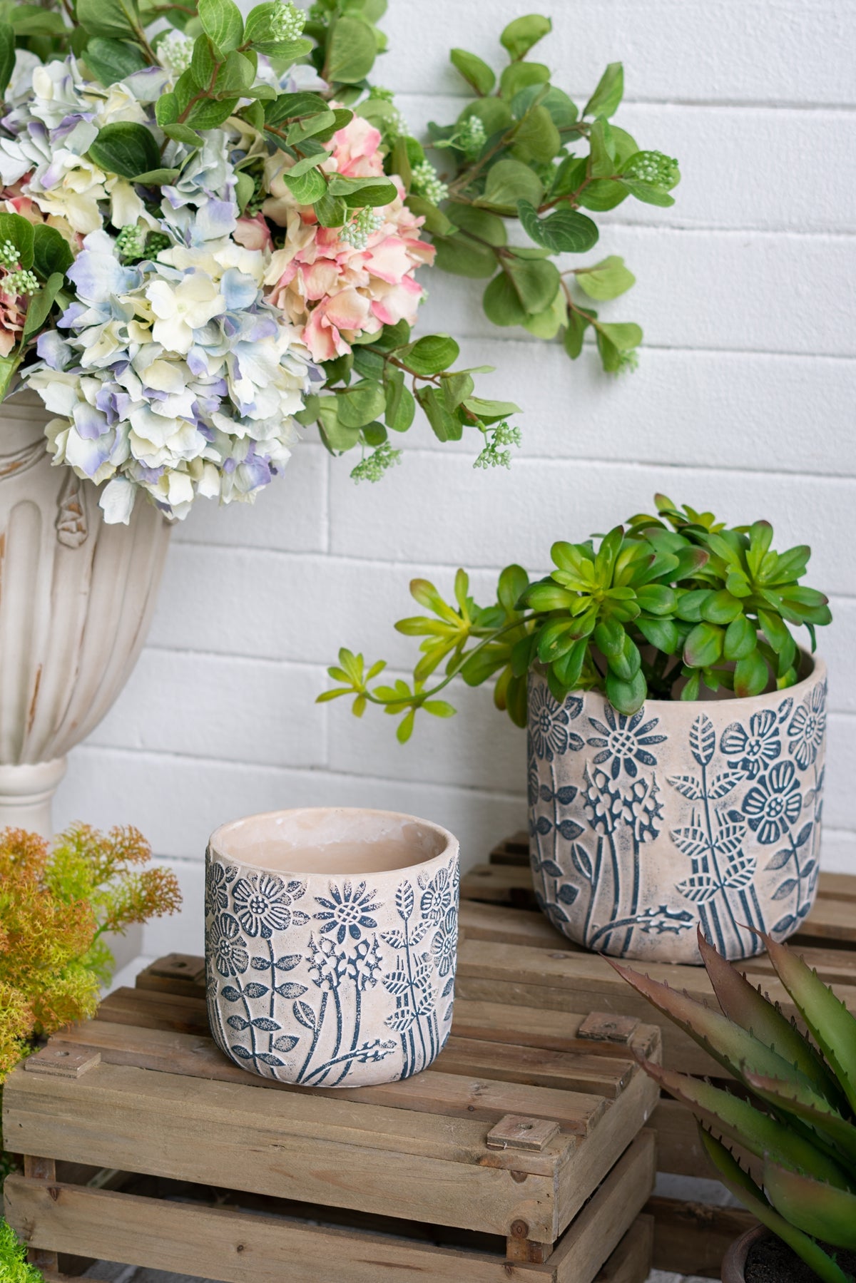 S/2 Gray Sand and Cement Planters with Blue Floral Motif, L:D7x6.7" S:D5.5x5"