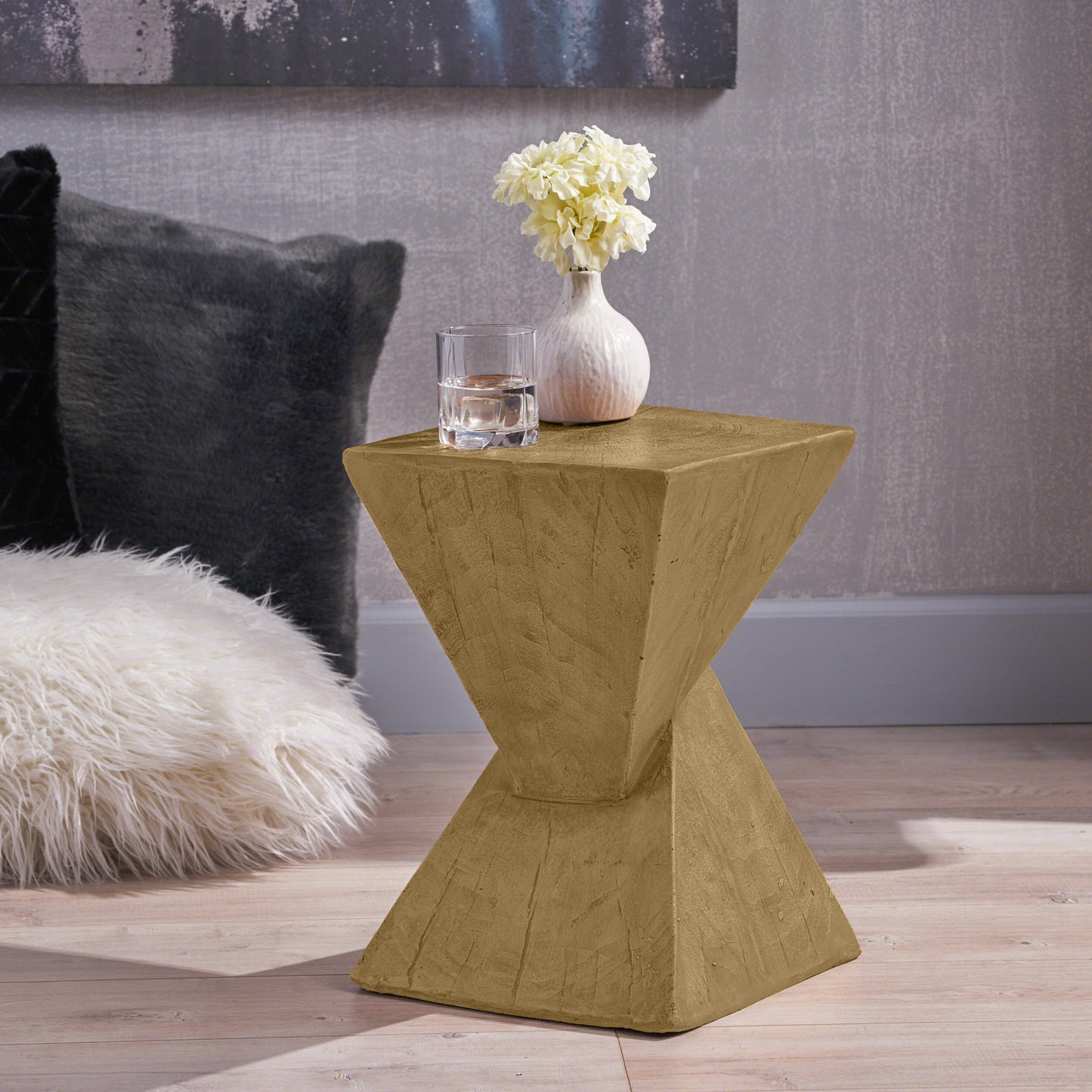 TESS Modern Side Table – Stylish End Table Compatible with Living Room, Bedroom, or Office,Versatile Home Furniture,Light Natural Color