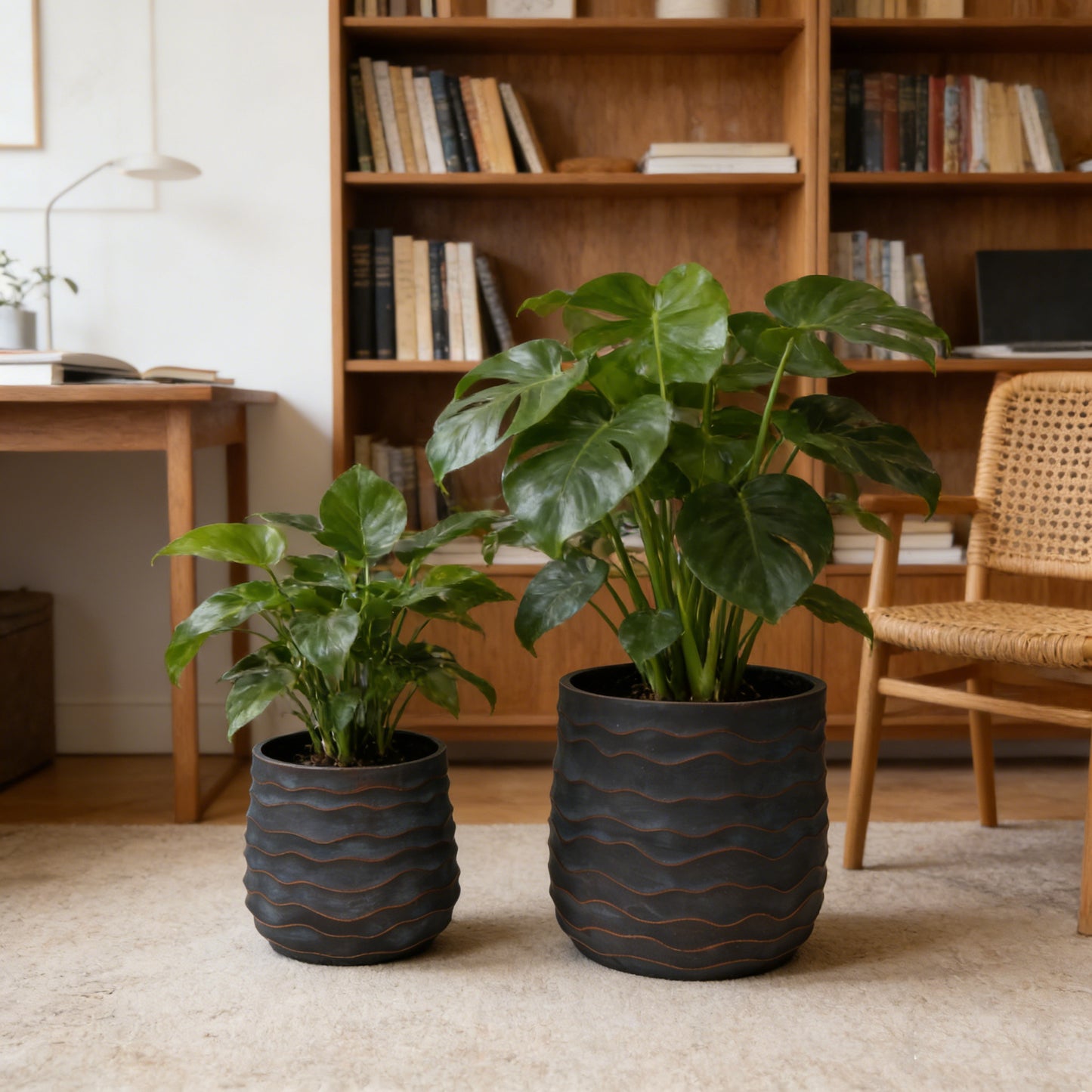 Large Round Planters Set of 2 (16.14"x15.75" & 11.8" x11.42'') - Lightweight Magnesium Oxide Plant Pot with Texture -Concrete Planter Pots with Drainage Hole – Indoor & Outdoor Use