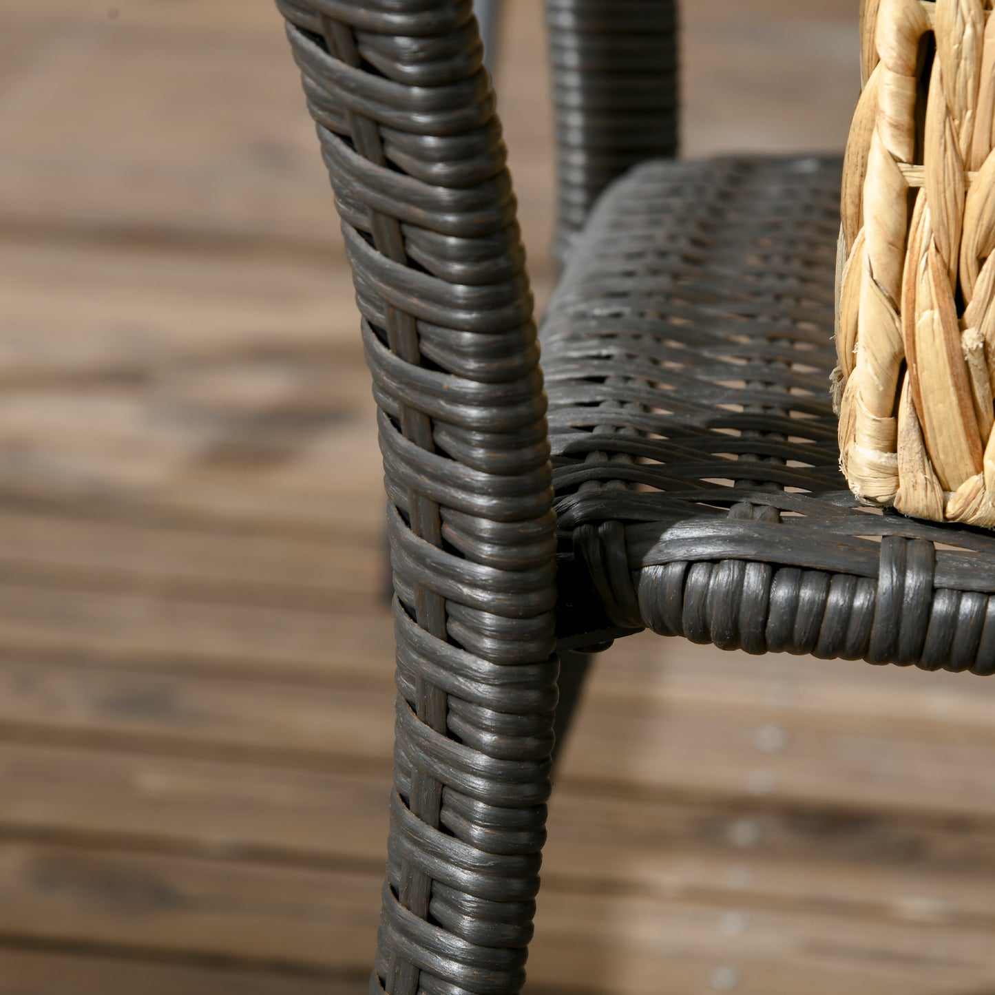 Outsunny Patio PE Rattan Coffee Table with Storage Shelf, Hand-Woven Wicker Outdoor Side Table, 2-Layer Storage Table with Wood-plastic Composite Top, for Garden, Porch, Backyard, Mixed Brown