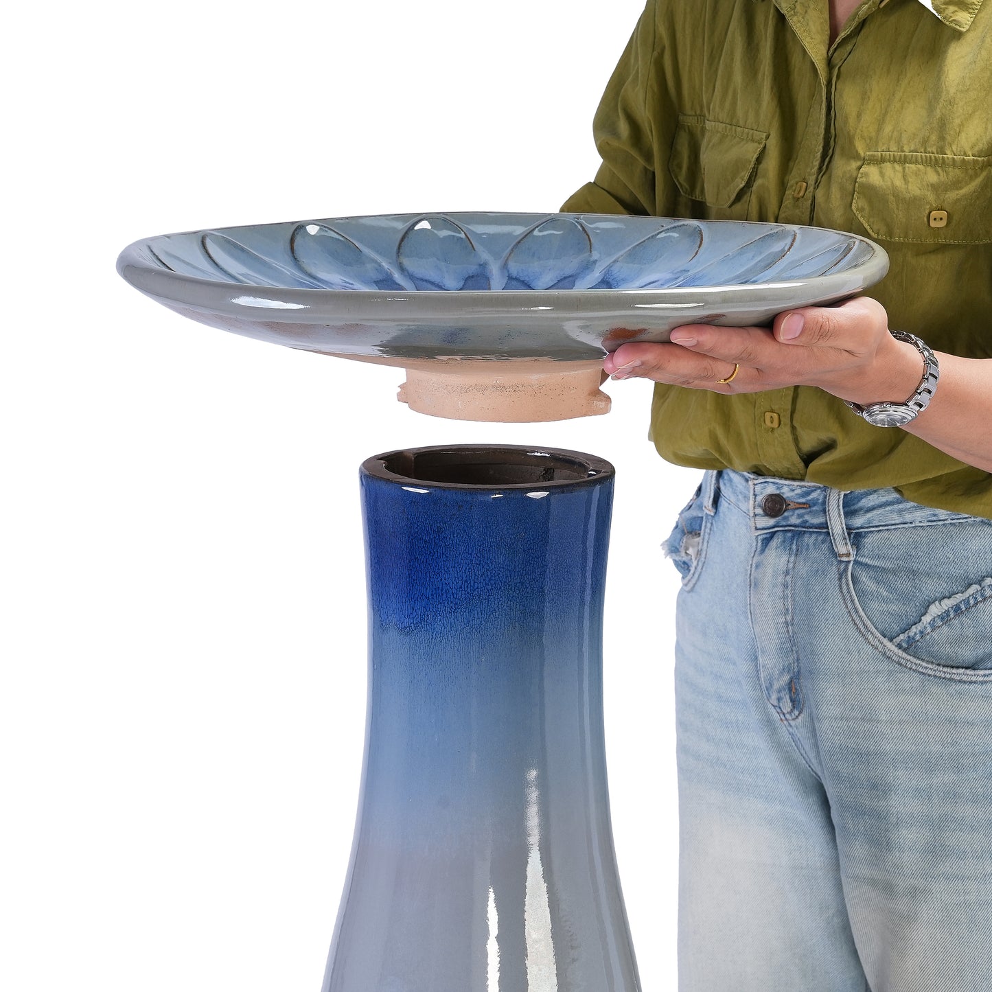 17'' Ceramic Bird Bath for Outside, Elegant Tall Outdoor Bird Bath, Lightweight Pedestal Glazed Birdbaths for Outdoors with floral Pattern, Blue Ombre
