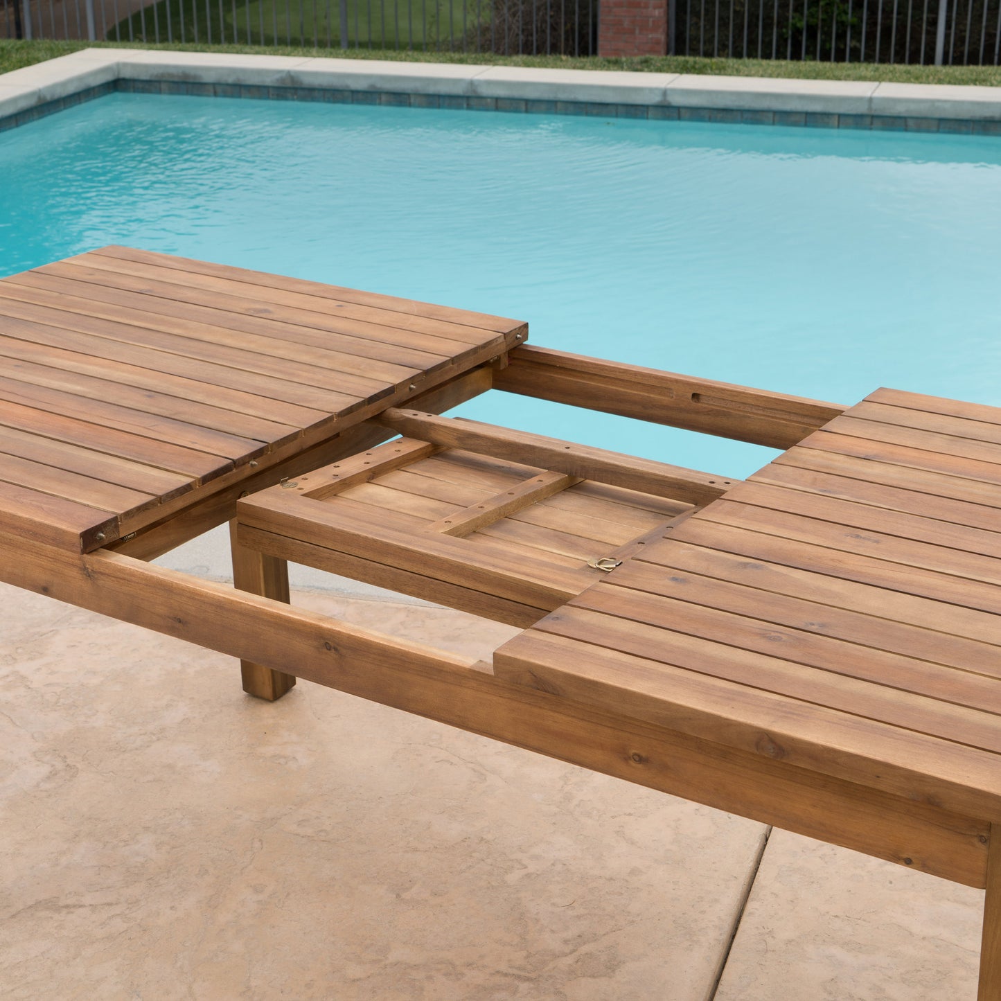 WILSON EXPANDABLE DINING TABLE