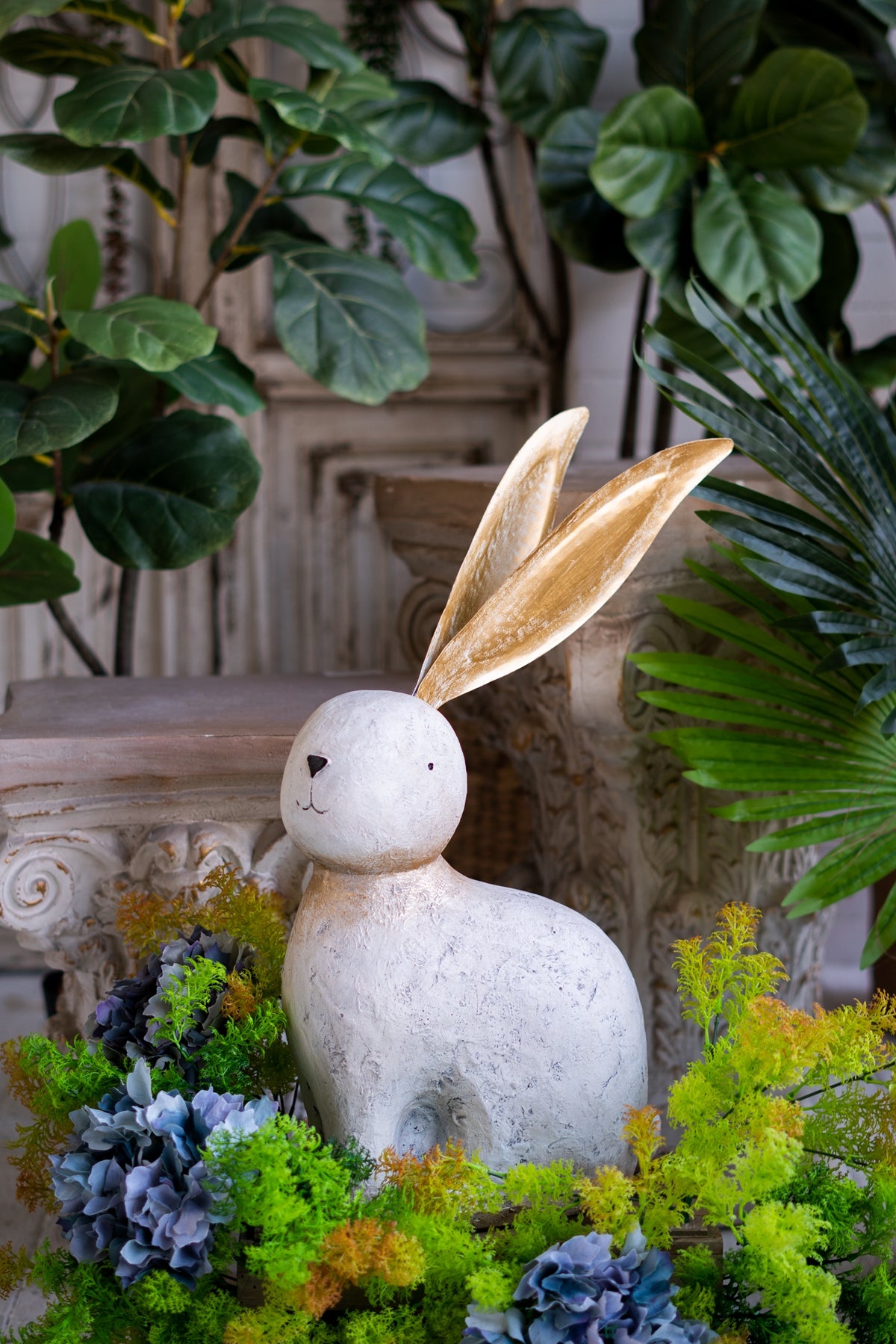 13.8x6.1x20.9" White Magnesium Rabbit Figurine with Gold Iron Ears