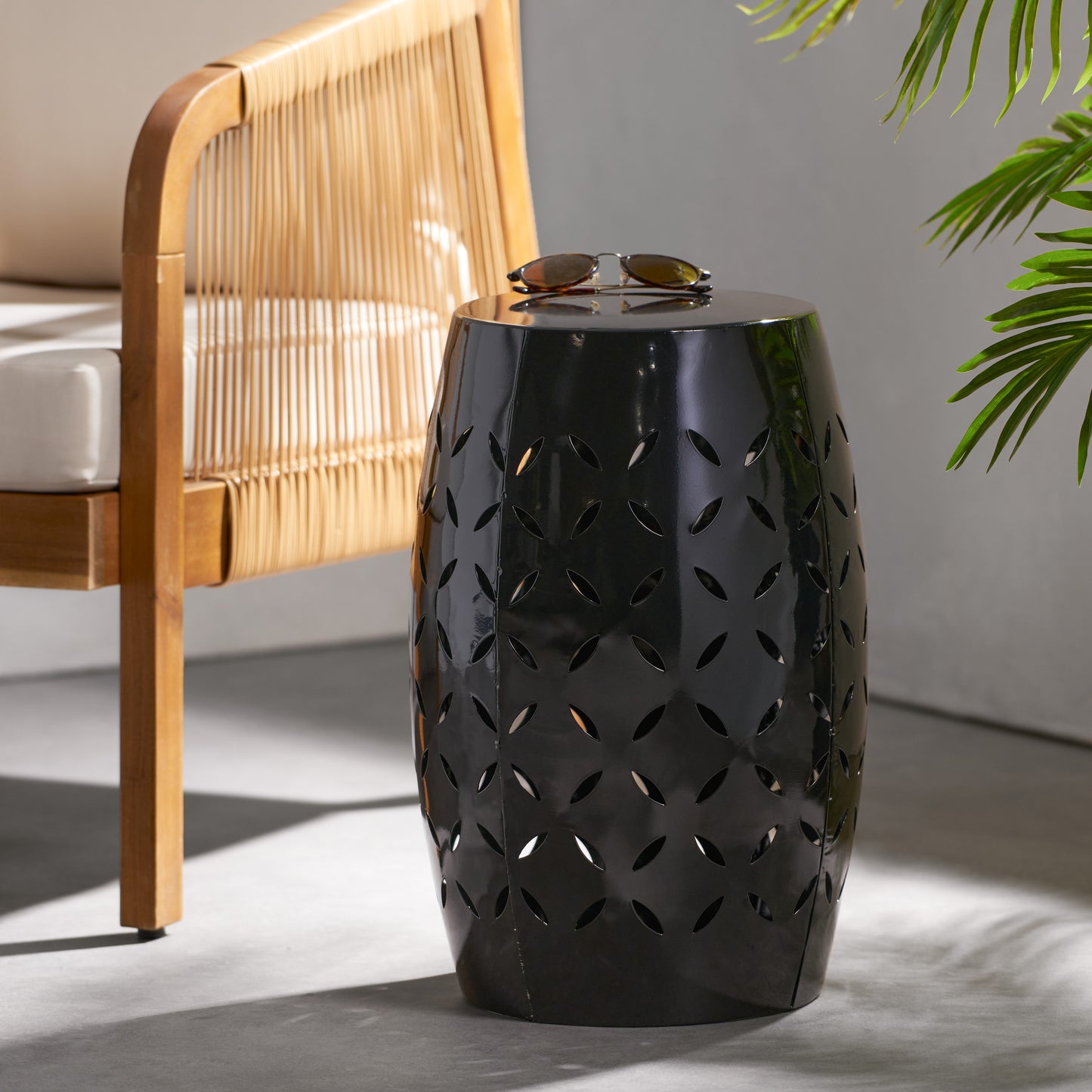 LILAC 12" Accent Side Table, Cylindrical Design End Table for Living Room, Family Room, or Entryway, Industrial Style,Coffee Side Tables for Indoor Outdoor, Black Color