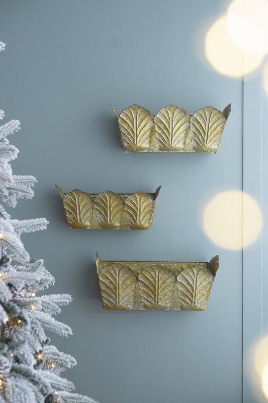 Set of 3 Rustic Wall Metal Planter, L:21.7x8.7x8" M:21.3x8x7.7" S:18x7x7"