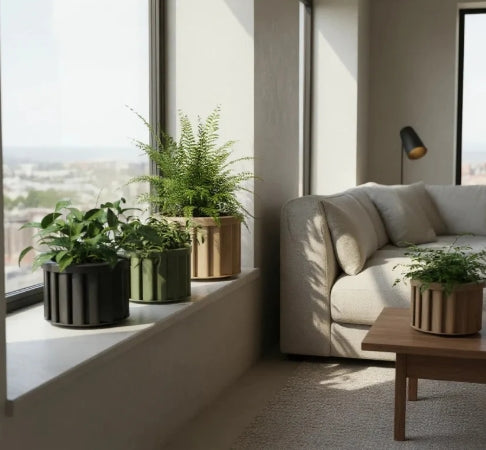 Round Strata Planter MD - Medium Brown