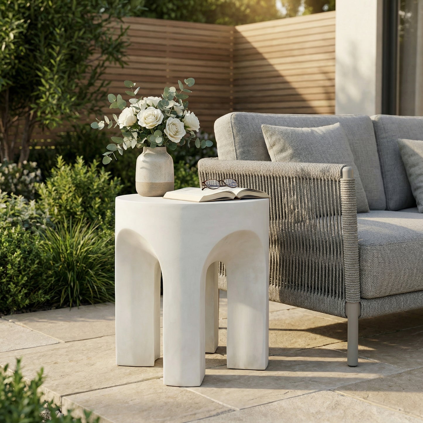 Outdoor MGO Round Top Side Table/End Table, Living Room Accent Table,Antique White