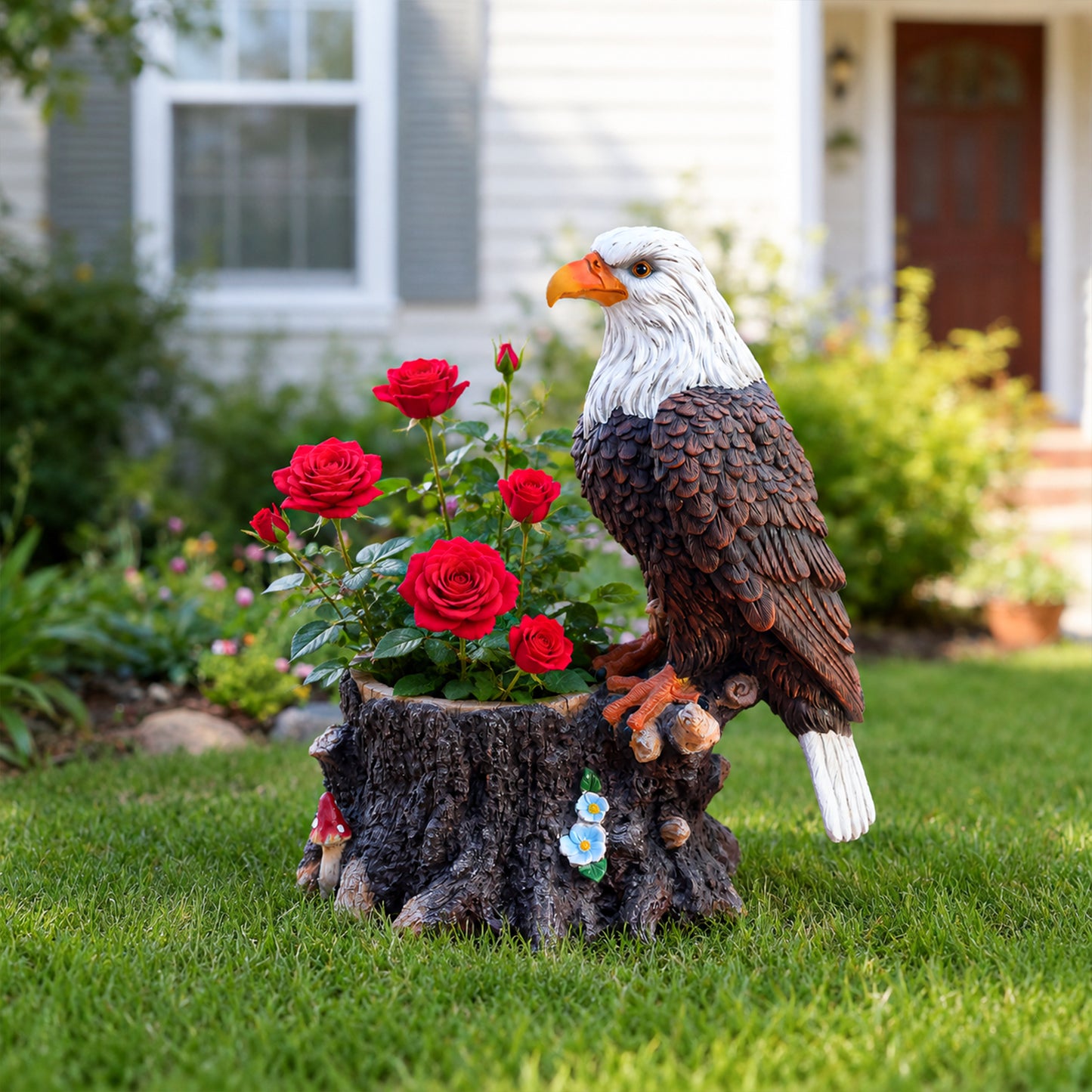 Realistic Standing Eagle Garden Planter on Tree Stump - Durable Polyresin Decorative Wildlife Flower Pot for Outdoor Lawn & Patio Decor