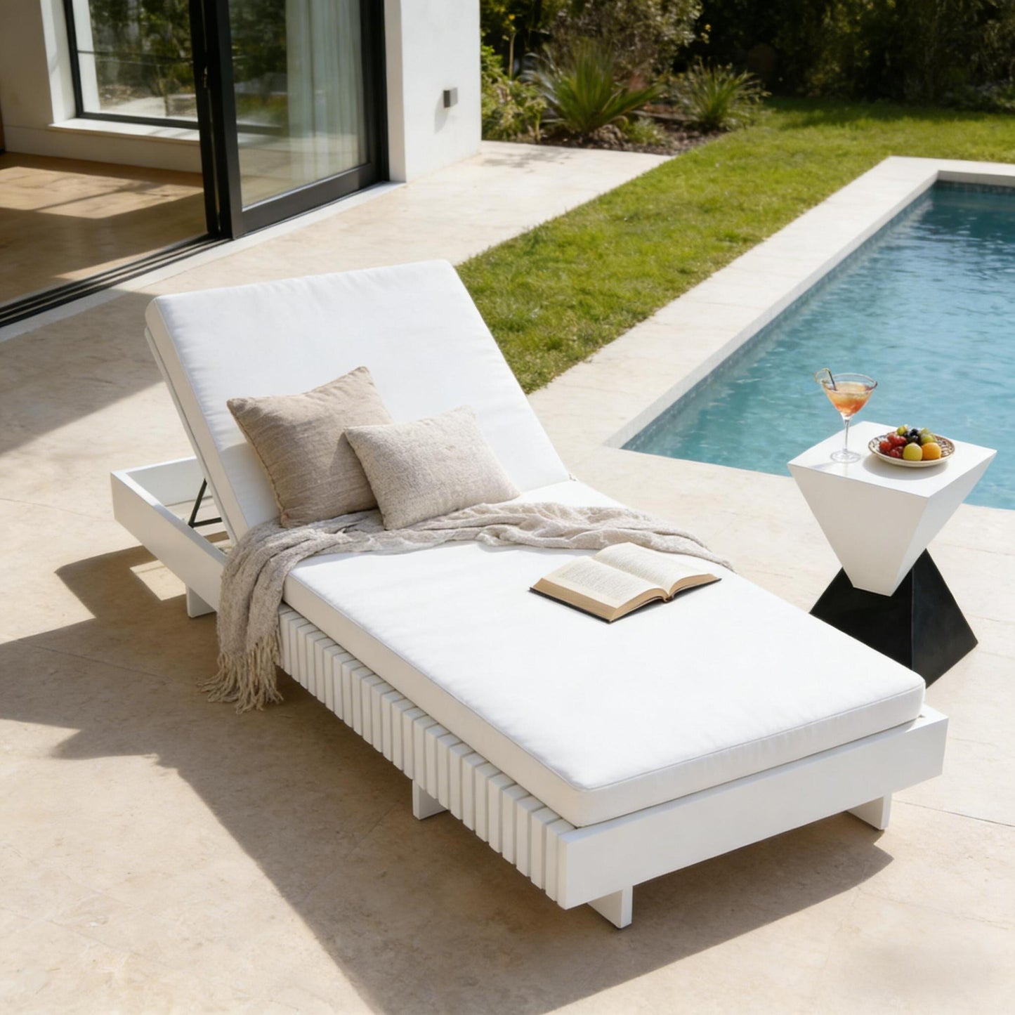 White Acacia Solid Wood Outdoor Chaise Lounge with Cream Water Repellent Cushion,400lbs Capacity, Modern Patio Sun Lounger for Garden,Poolside