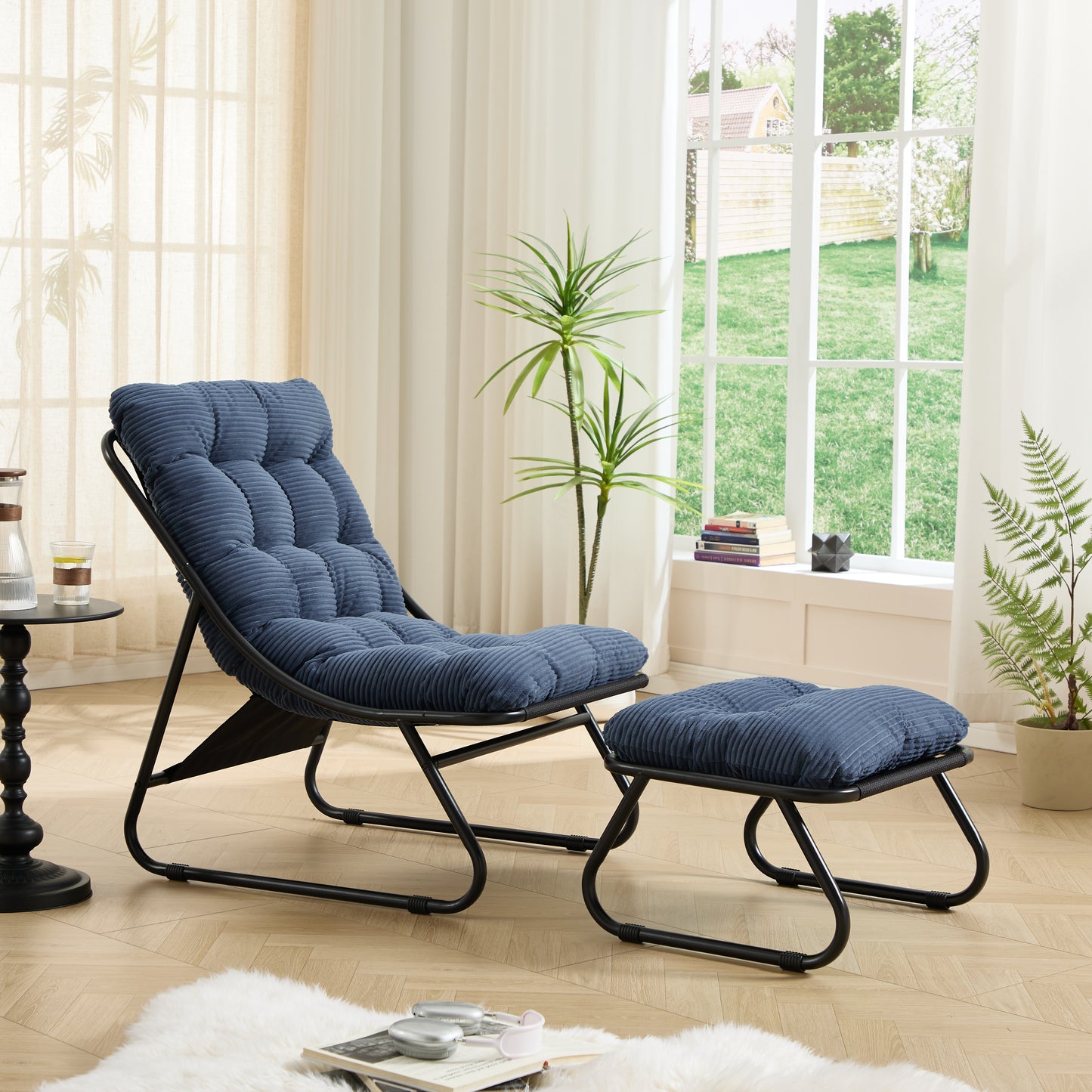 Patio Outdoor Lounge Chair with Ottoman, Comfy Sling Recliner Chair with Puffy Cushion and Foot Stool,  Ideal for Living Room, Bedroom, Reading Room, Black frame with navy blue cushion