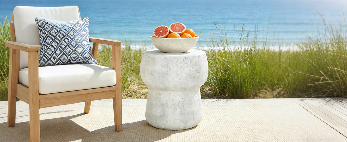 U_Style Outdoor Patio Accent Table with Crack process , Morden Concrete coffee Table with Double Barrel Shape Outdoor Side Table, Garden Stoolsl  for Patio,Garden, Backyard.