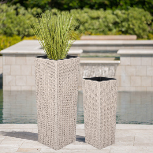 Beige Wicker Outdoor Flower Pots (2-Pack)