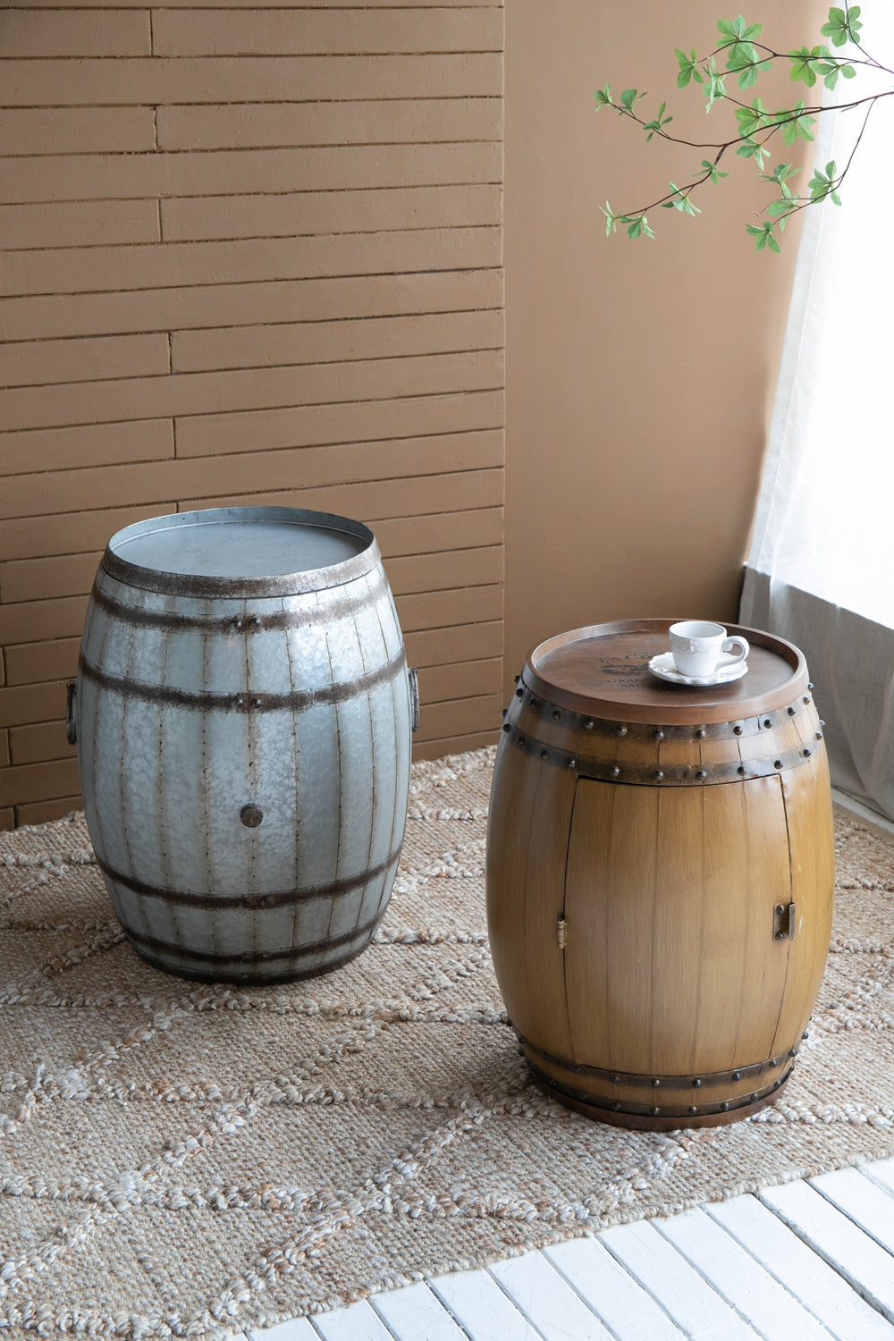 22.5x22.5x26" Drum Side Table