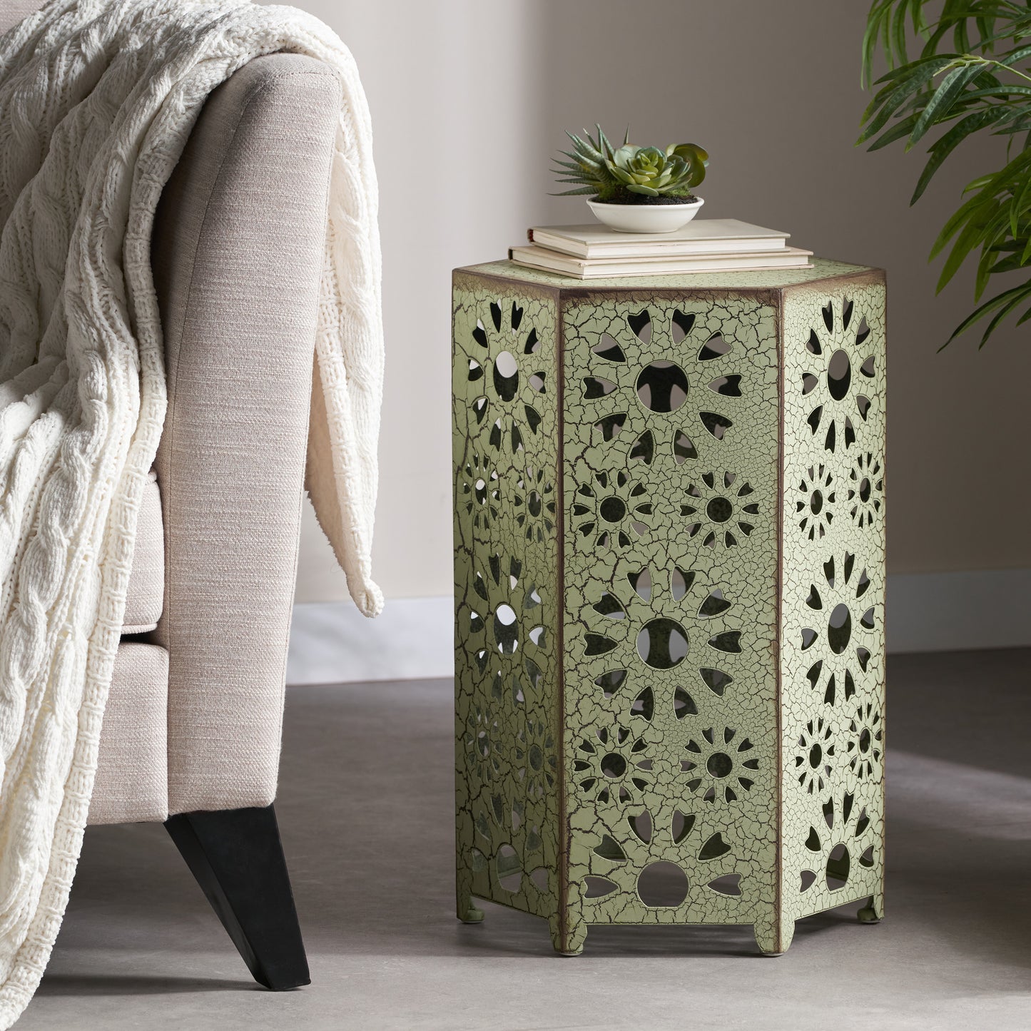 Galore 14" Side Table with Sunburst Cut Out Design, Green