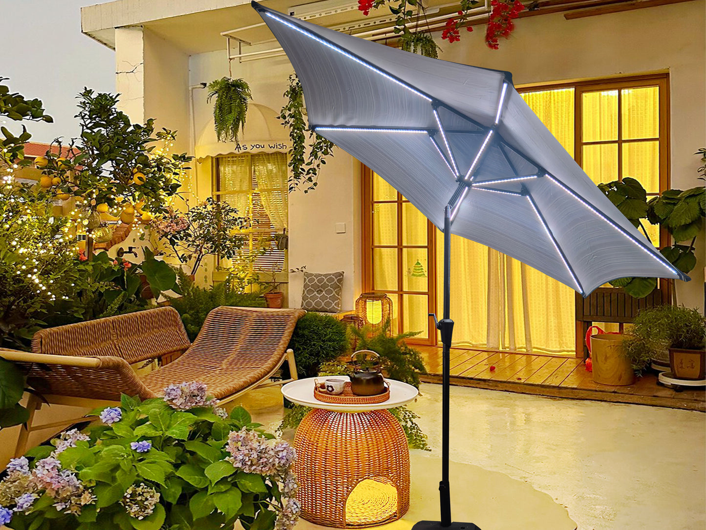 9FT UMBRELLA WITH LIGHT Blue and Stripes