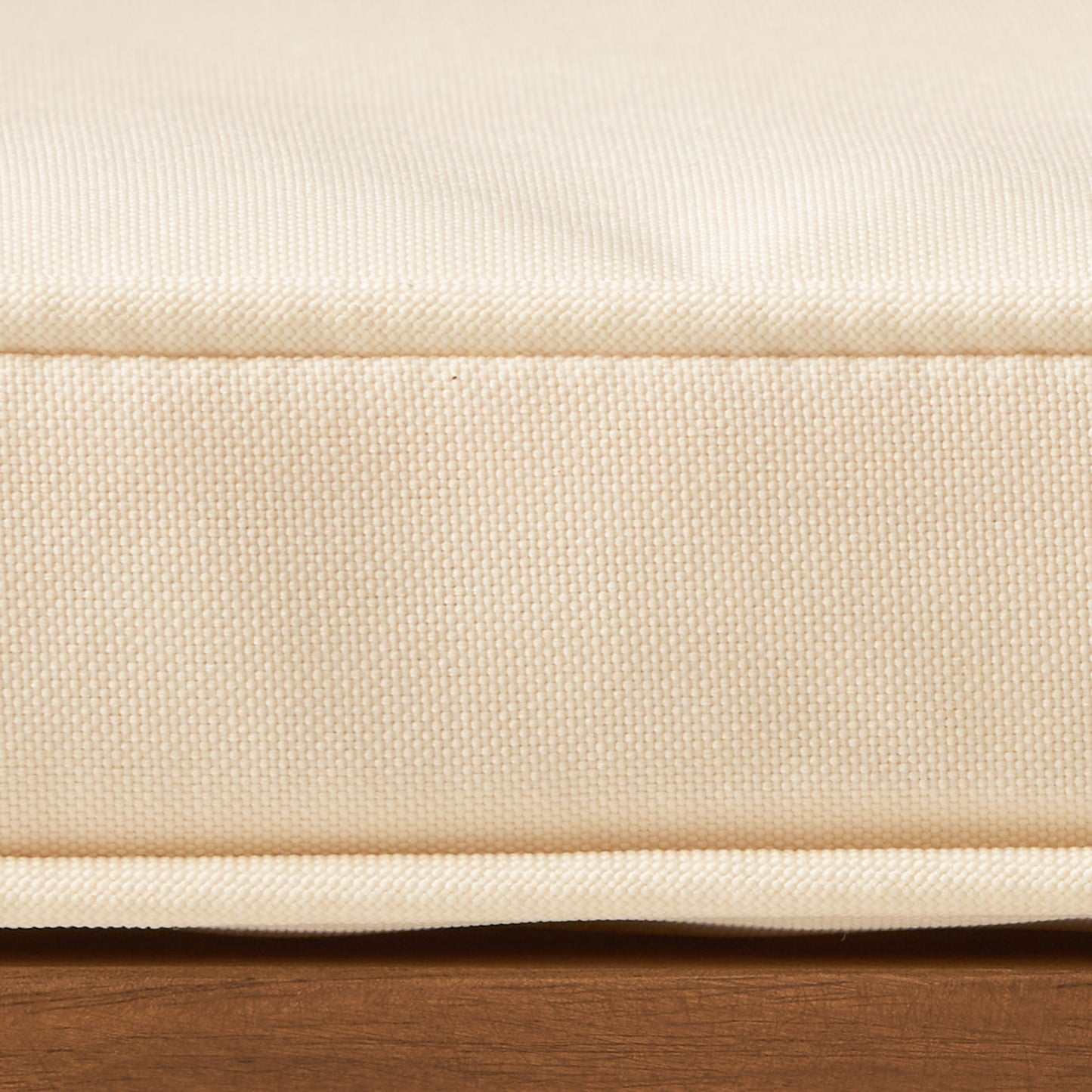 DELLA WOOD KD ARMCHAIR