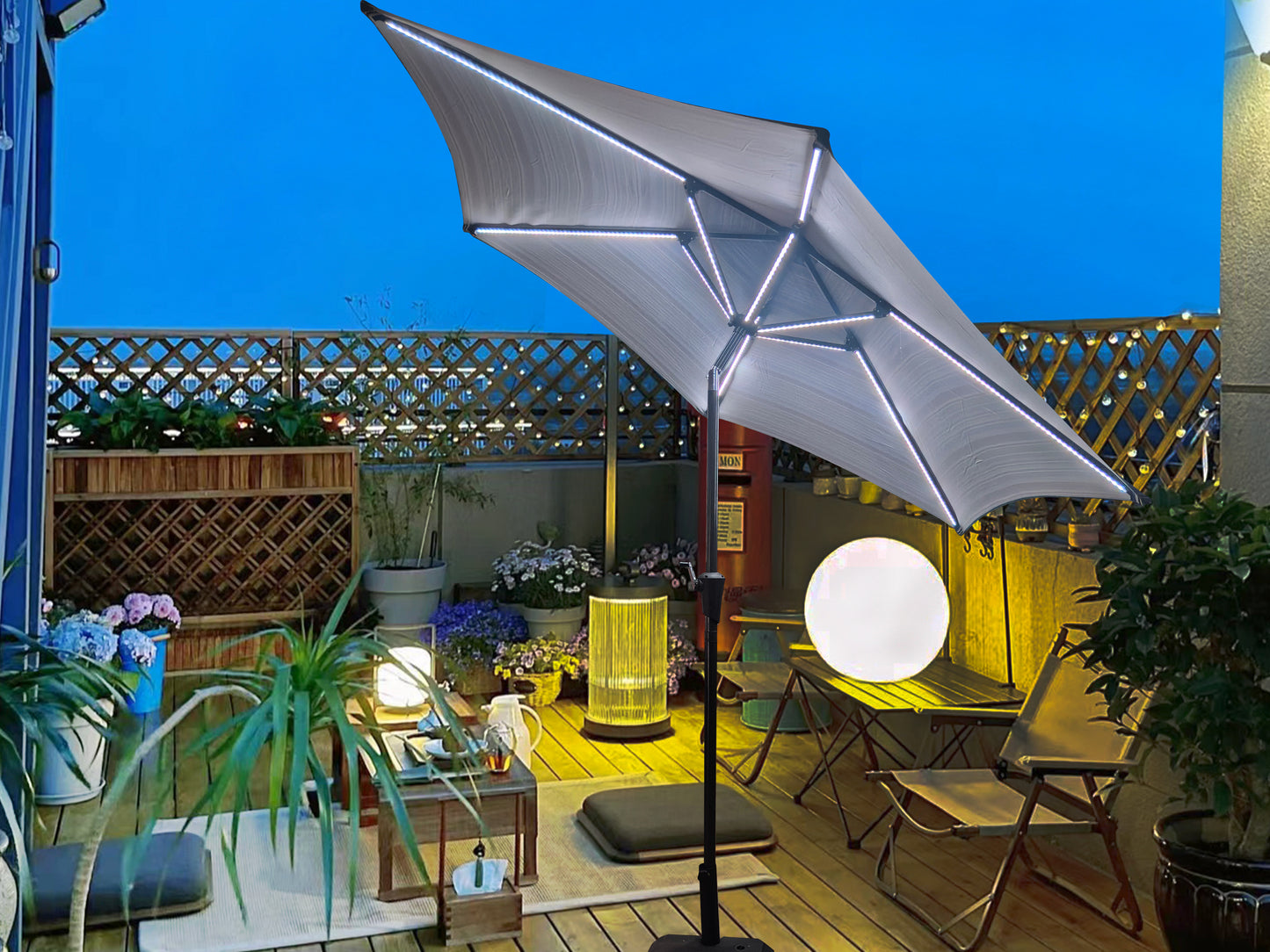 9FT UMBRELLA WITH LIGHT Blue and Stripes