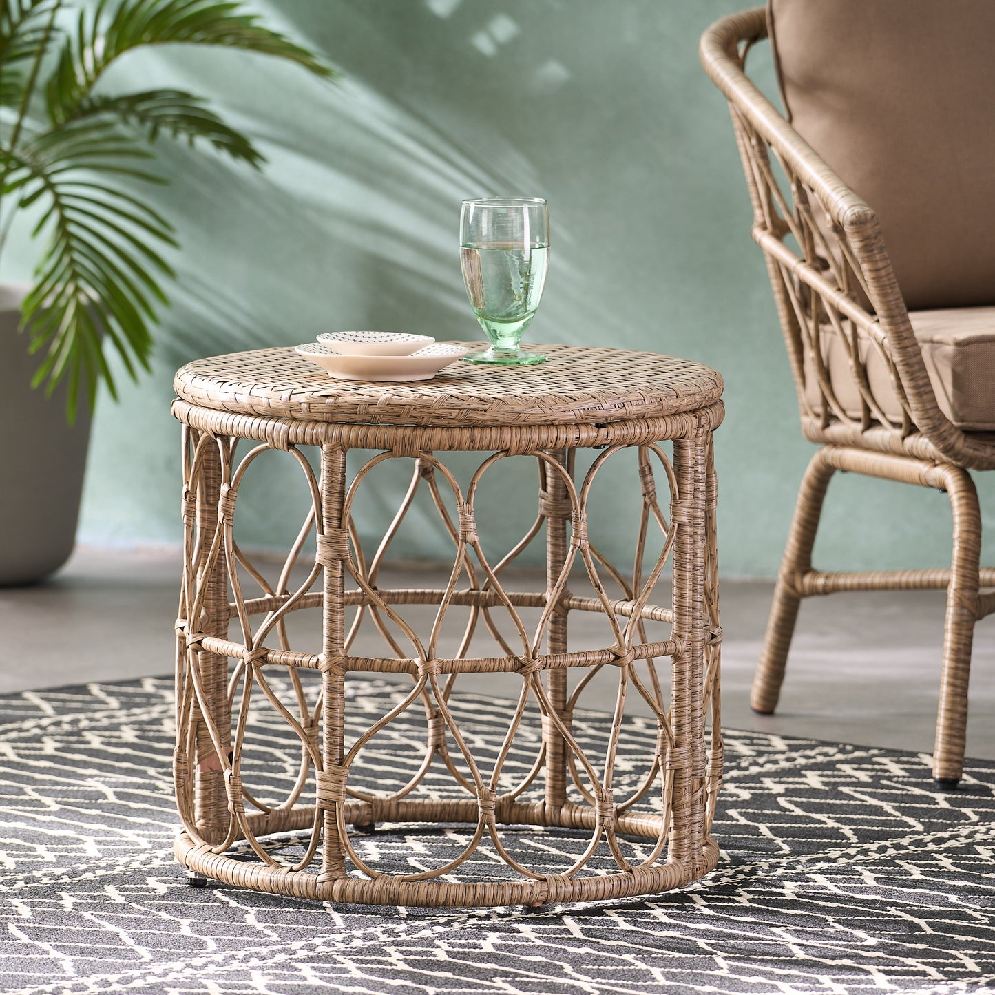 BRUCE SIDE TABLE