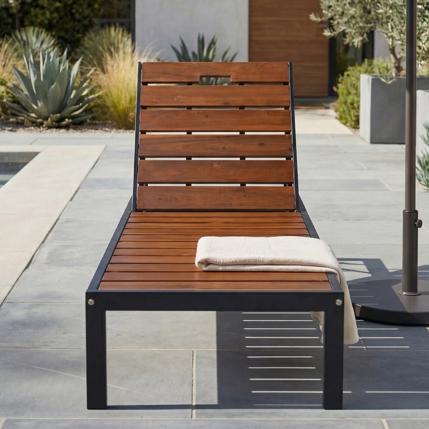 Outdoor Chaise Lounges Pool Lounge Chairs Outdoor Daybed Recliner with Adjustable Backrest for Patio, Poolside or Beach, Black+Brown