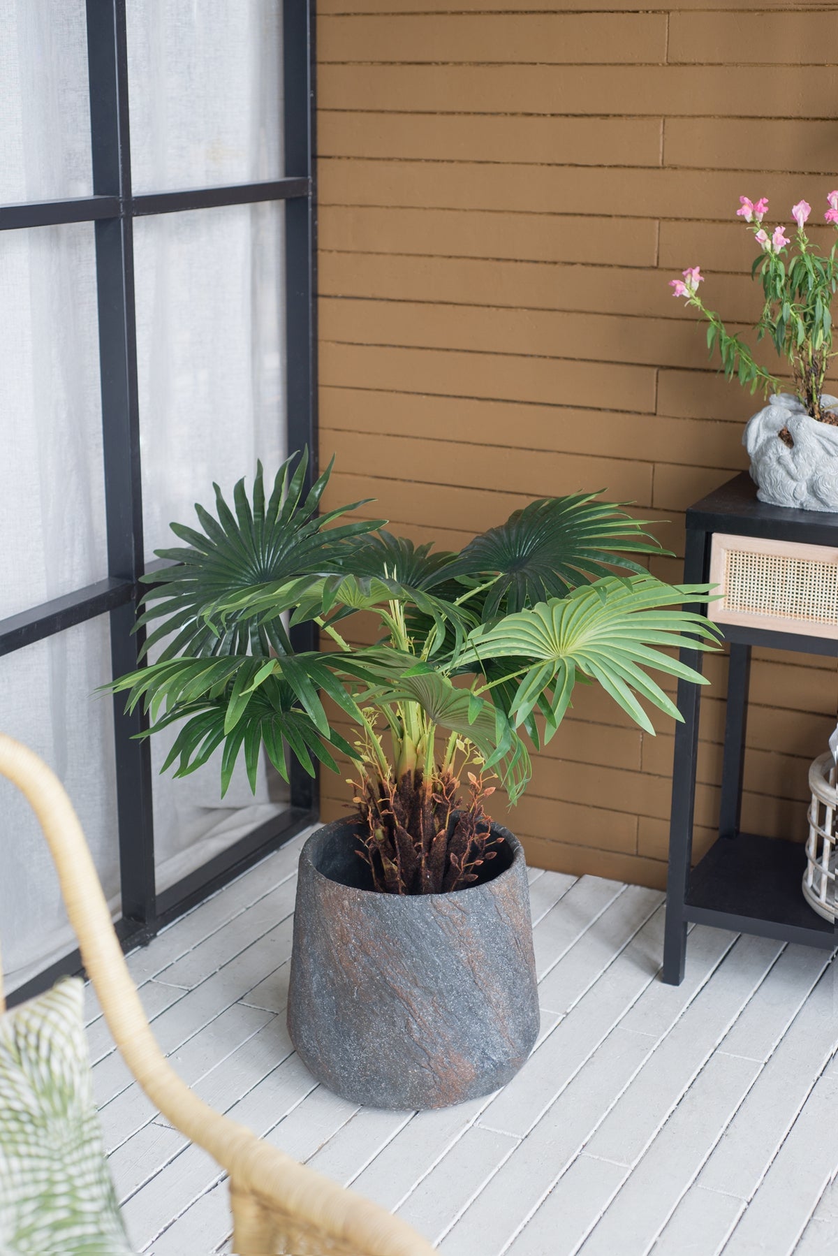 14.2x14.2x13.4" Cement Planter Large, Indoor Outdoor Garden Functional Decor