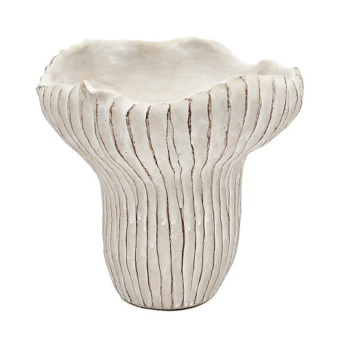 1.5 qts. Beige Outdoor Concrete Round Planter Decorative Pots (7.5 in. L x 7.5 in. W x 5.5 in. H)