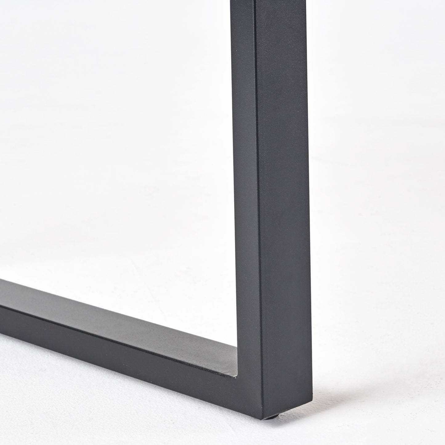 KYSTON 70 DINING TABLE