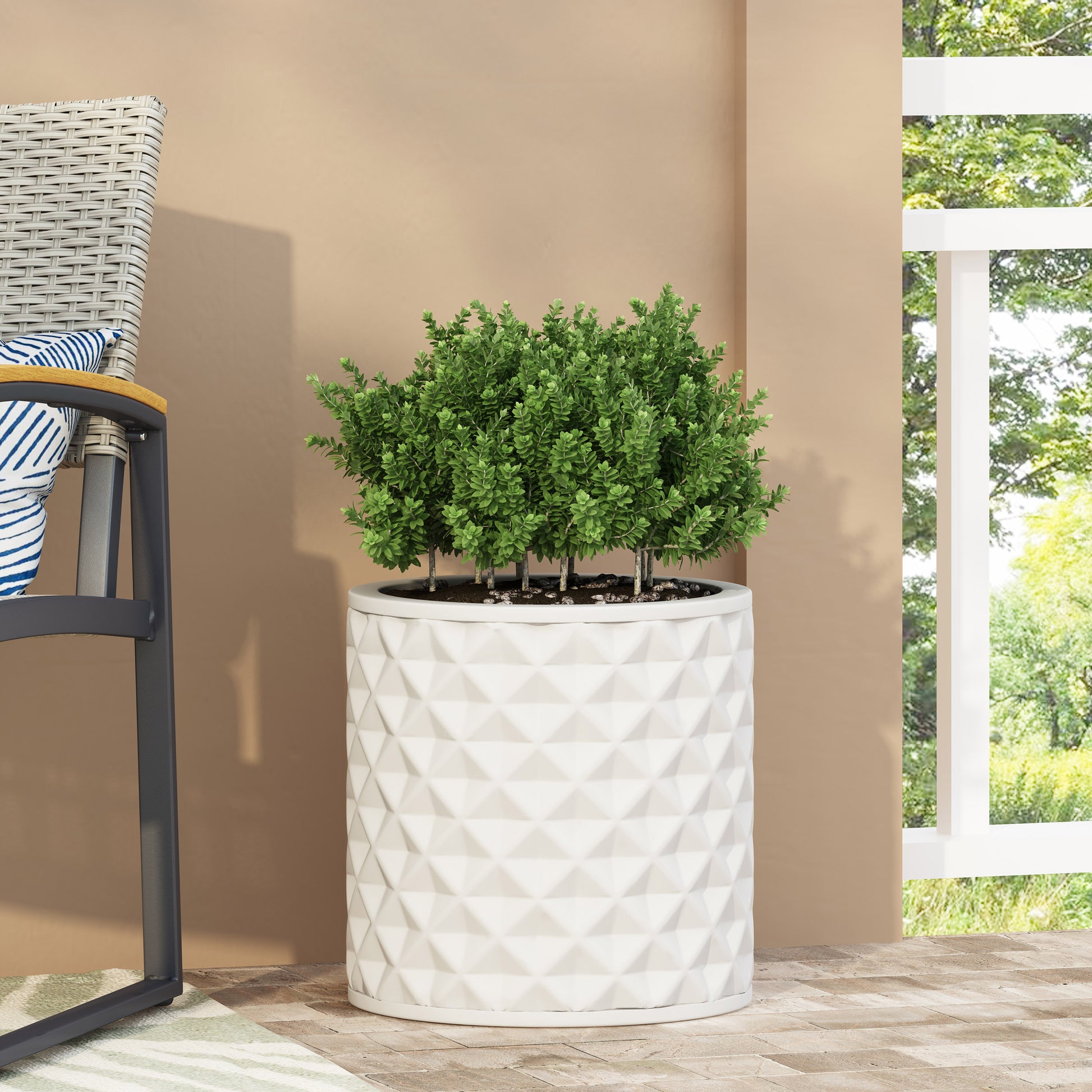 MGO PLANTER