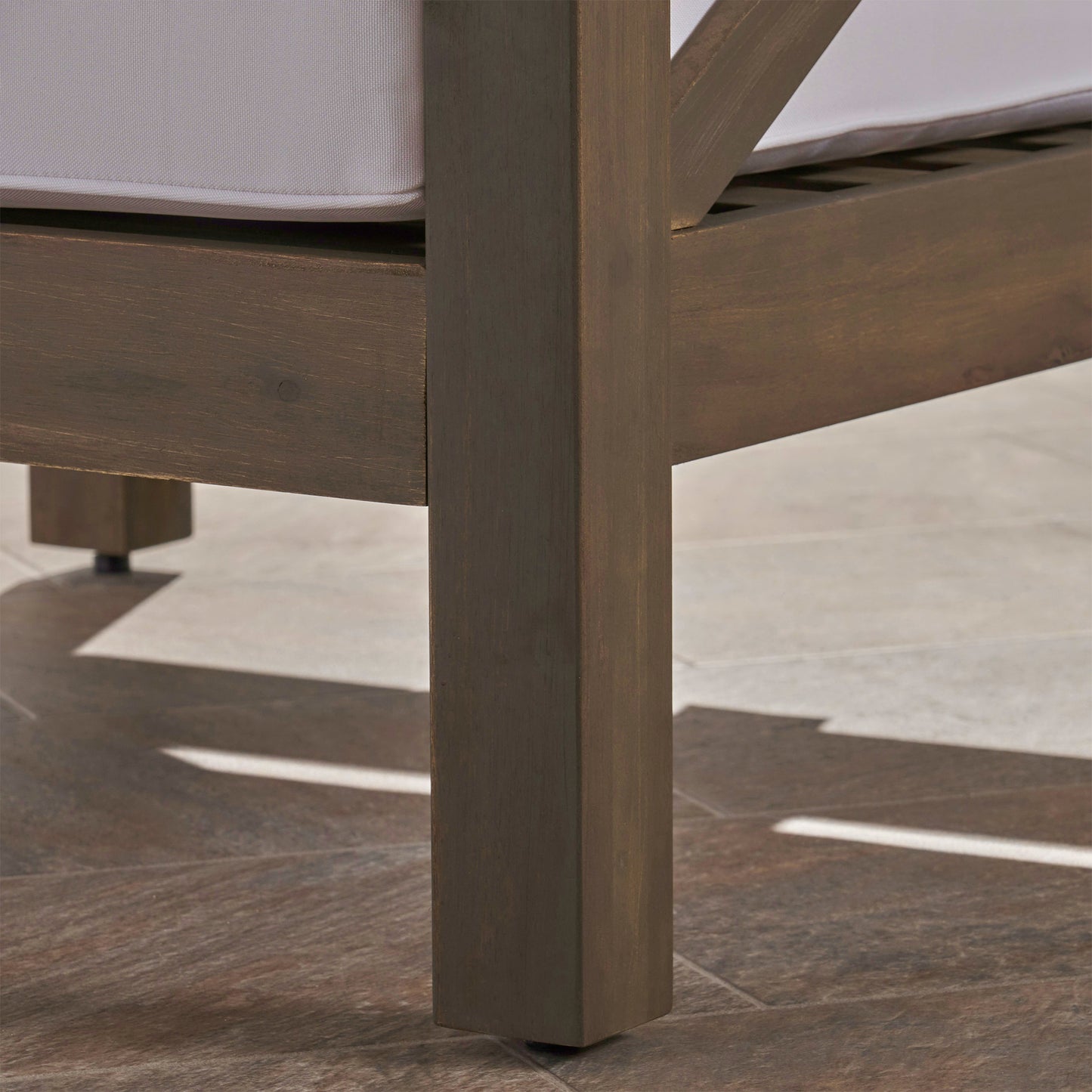 BRAVA CLUB CHAIR